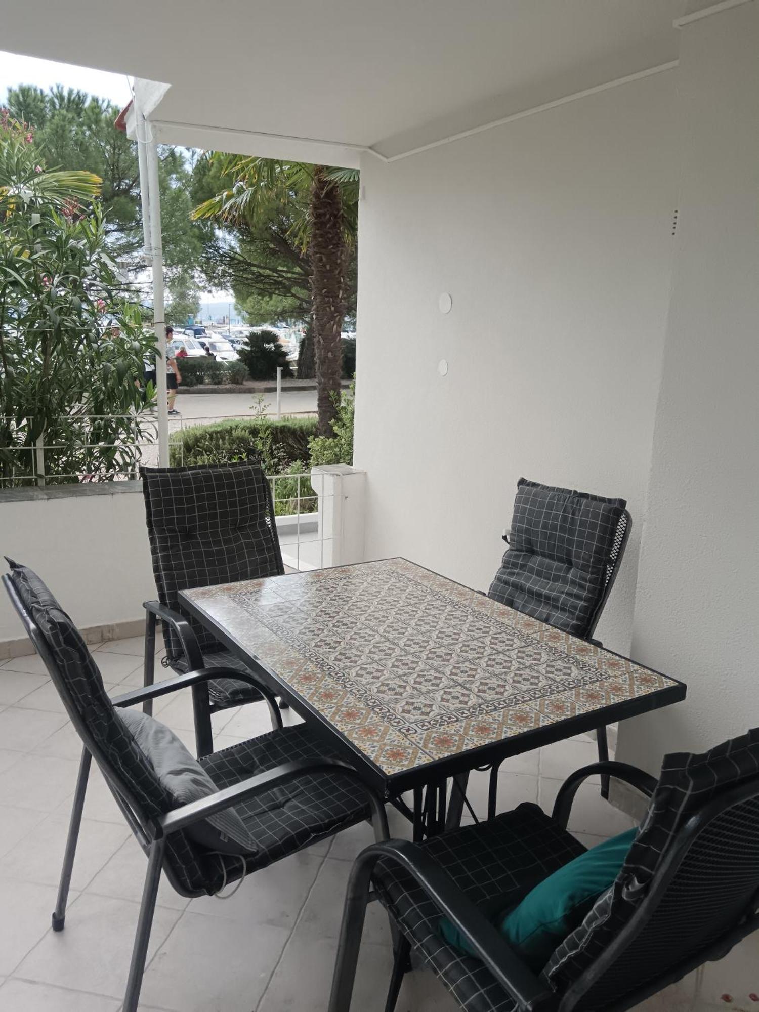 Apartments Aleksandra Crikvenica Bagian luar foto