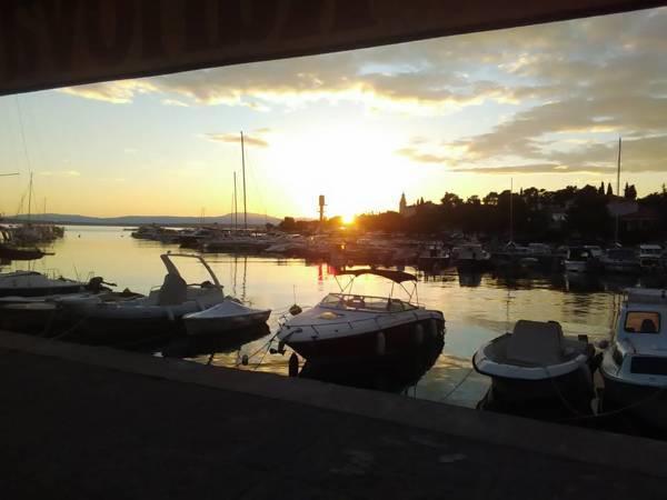 Apartments Aleksandra Crikvenica Bagian luar foto